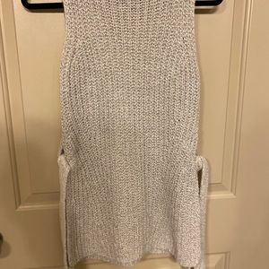Ann Taylor Sleeveless sweater